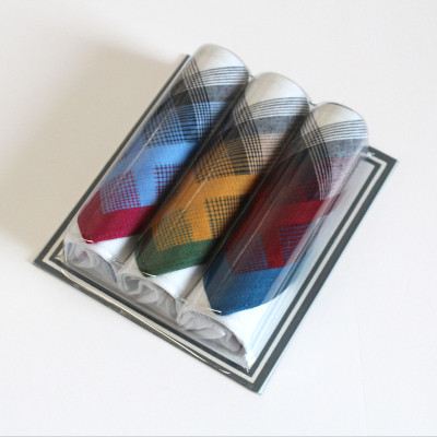 Mini balení 3 kusů pánských látkový kapesníků | Panskeponozky.eu